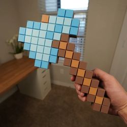 تبر ماینکرفت ( Minecraft )