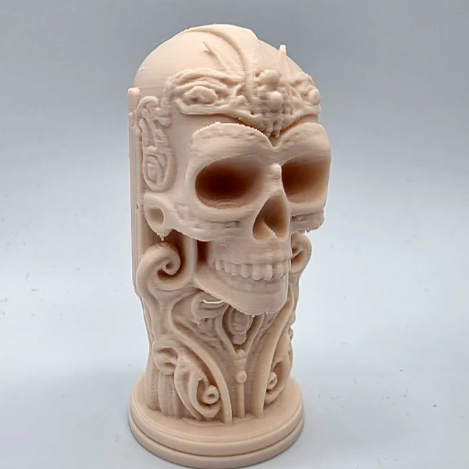 دکوری طرح Skull Totem