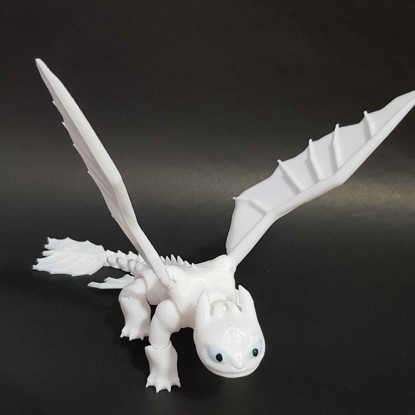 اکشن فیگور بی‌دندون سفید( فیوری لایت)