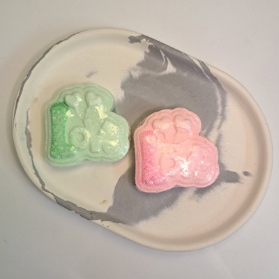 کوکتل پدیکور پا (بمب حمام)