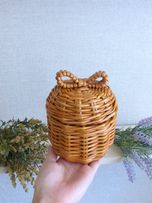 باکس پاپیون‌دار کوچک حصیری استودیو راح