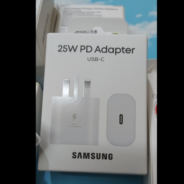 شارژر دیواری 25 وات سامسونگ مدل EP-TA800