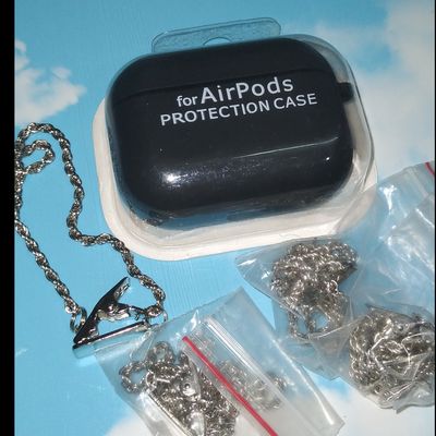 کاور ایرپاد سیلیکونی Airpod Pro به همراه آویز و زنجیر رنگ مشکی