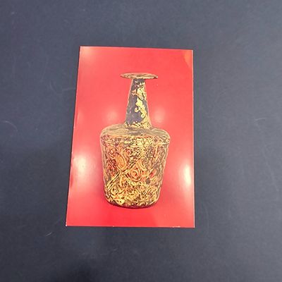 کارت پستال دوره پهلوی شی باستانی درموزه