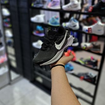 Nike Pegasus Trail5 coler1