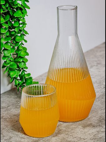 بطری و لیوان ارتمیس