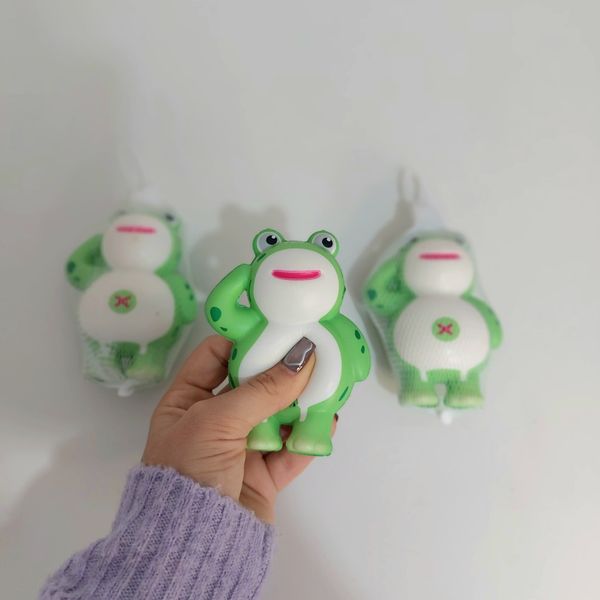 اسکوشی (فیجت) قورباغه