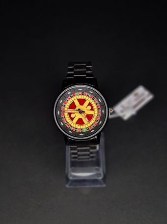 ساعت رینگی طرح میز رولت