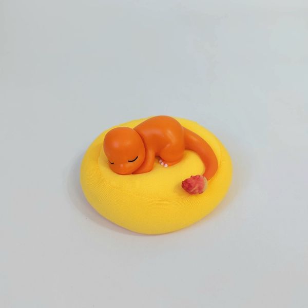 فیگور بالشت دار خواب آلود شانسی