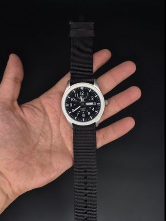 ساعت مچی مردانه سیکو مدل SNZG15J1 با بند برزنت