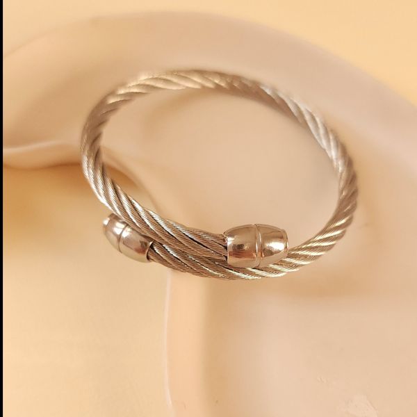 بنگل طنابی نقره ای