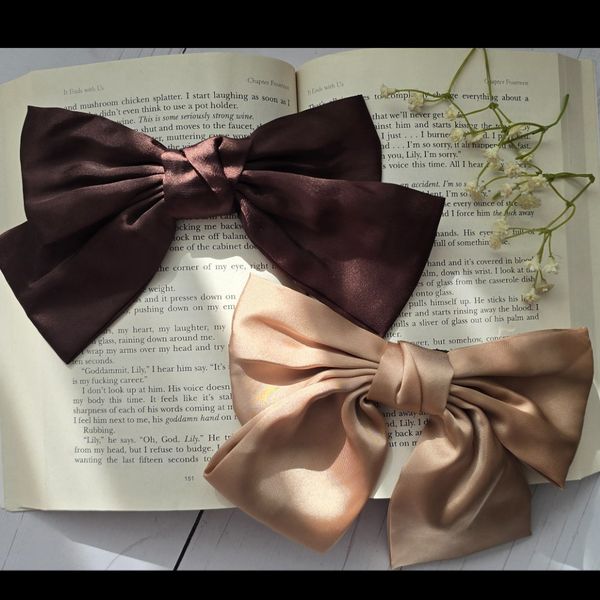 گیره فرانسوی ساتنی قهوه ای