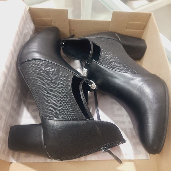 کفش مجلسی زنانه مدل وسط خاویاری