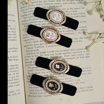 گیره تق تقی مخملی