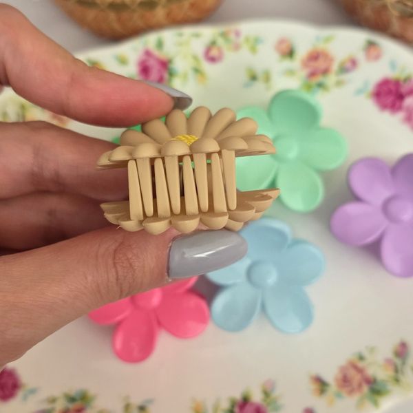 کلیپس کوچک گل بابونه