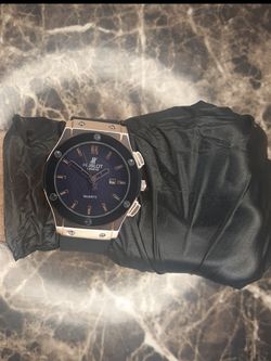 ساعت مچی عقربه‌ای مردانه هابلوت تقویم دار