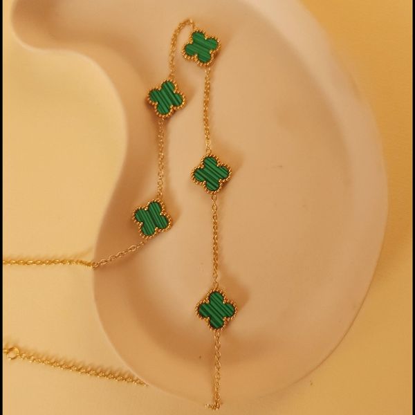 گردنبند طلایی طرح  ونکلیف | زیورآلات ظریف و لاکچری