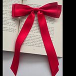 گیره انبری ساتنی دنباله دار قرمز