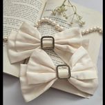 گیره فرانسوی سگک دار نگینی شیری