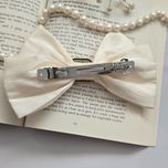 گیره فرانسوی سگک دار نگینی شیری