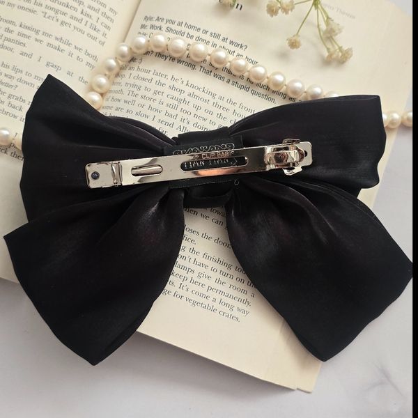 گیره فرانسوی ساتنی