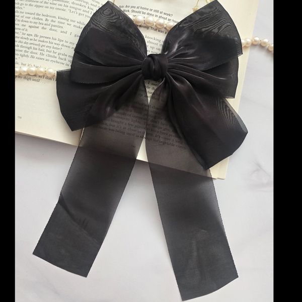 گیره فرانسوی توری پاپیونی