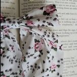 گیره انبری گل گلی سفید