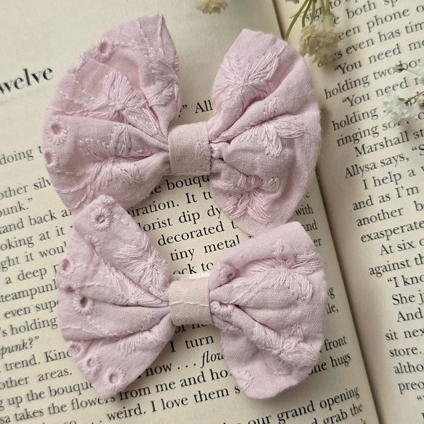 گیره کوچک خامه دوزی