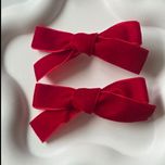 گیره انبری مخملی پشت پارچه ای