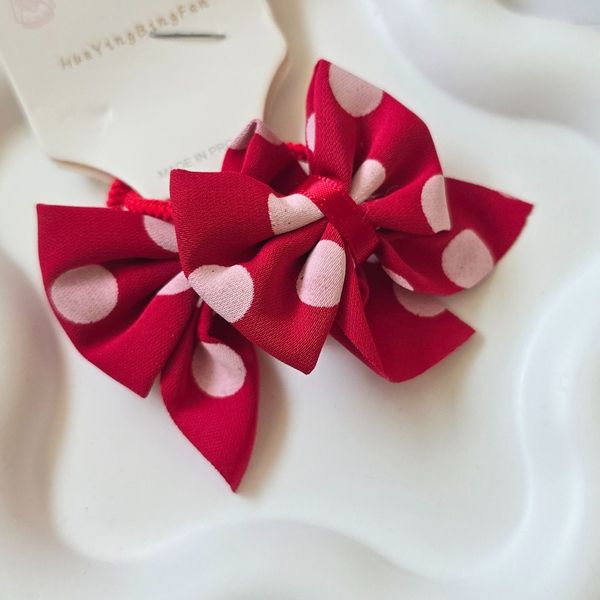 کش موی قرمزی