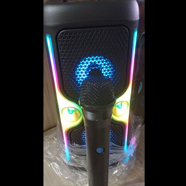 اسپیکر بلوتوثی شارژی میکروفن دار رقص نور KTS2223