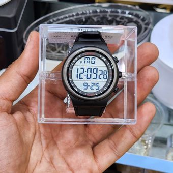 ساعت اقتصادی ضد آب 18