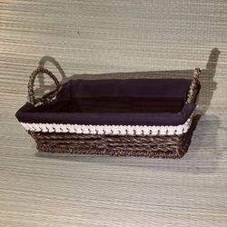 سبد نان فلز و حصیری دسته دار با پارچه