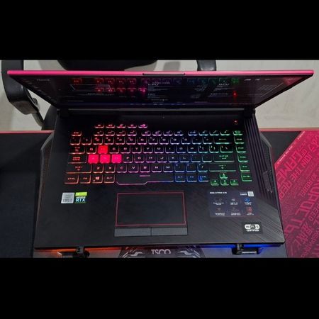 Laptop Asus Rog G512lw استوک با پردازنده i7/10870H