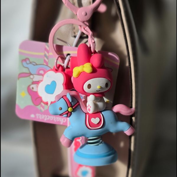 چارم بگ‌ melody