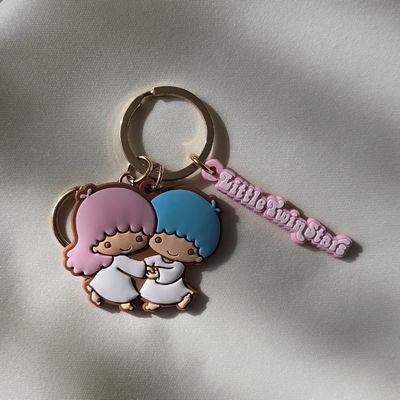 جاسوییچی little twin stars