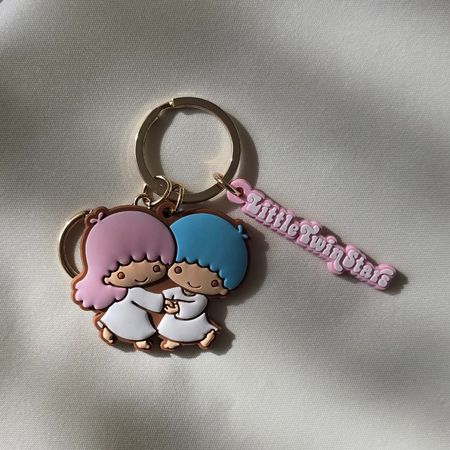 جاسوییچی little twin stars