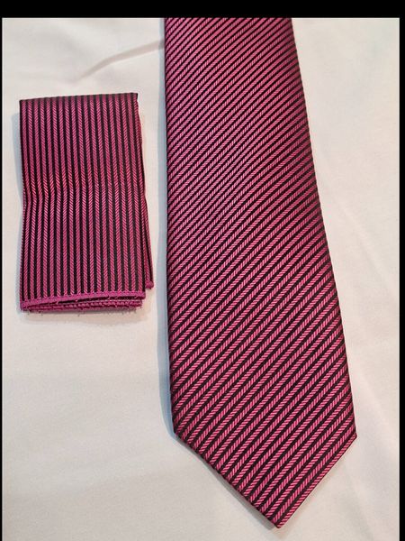 کروات طرحدار با دستمال