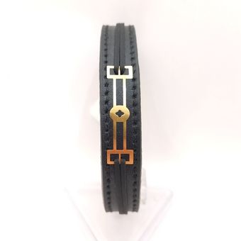 دستبند چرم طلا 18 عیار طرح هندسی میاگالری