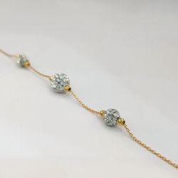 دستبند طلا 18 عیار زنانه گالری طرح گوی نگین دار میا گالری