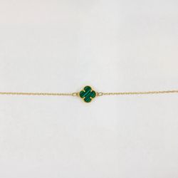 دستبند طلا 18 عیار زنانه گالری طرح ونکلیف سبز میا گالری