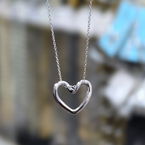 گردنبند زنانه قلب (استیل رنگ ثابت)