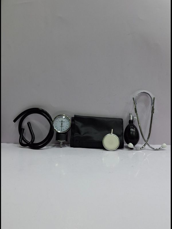 فشار سنج عقربه ای sphygmo manometer
