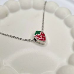 گردنبند توت فرنگی 2