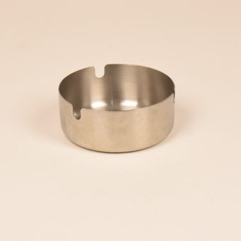 زیر سیگاری نقره ای