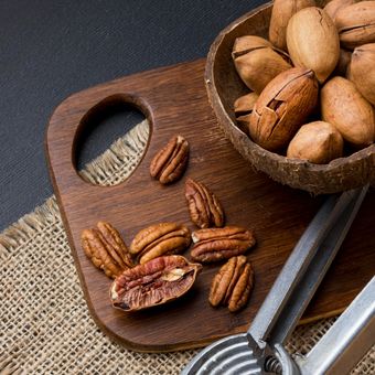 گردو پکان (250 گرم)