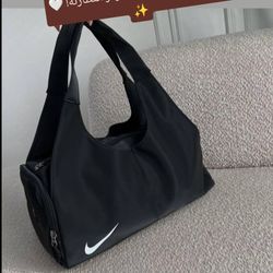 ساک باشگاهی نایک