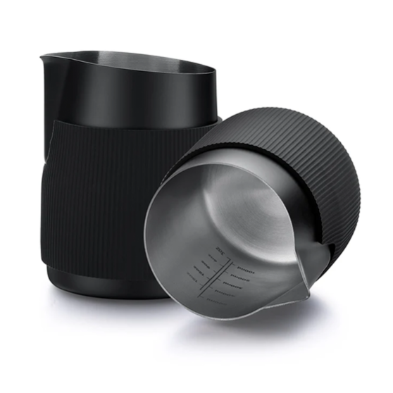 پیچر بدون دسته نورم کر Normcore 450ml | پارچ شیر فولادی نوک تیز نورمکور