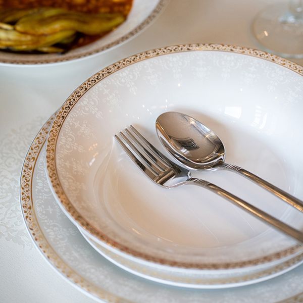 سرویس غذاخوری 35 پارچه چینی زرین ایران سری شهرزاد مدل رومینا درجه عالی