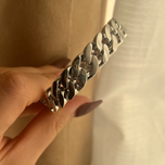 دستبندالنگویی کارتیر طرح طلا استیل رنگ نقره ای